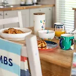 2 Bed In Wigton Oc-80563 Lodge Caldbeck