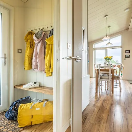 2 Bed In 80563 Feriehus *